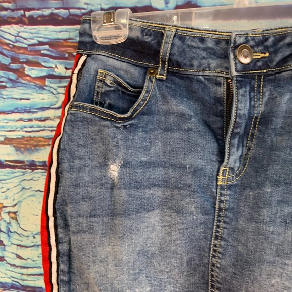 George Denim Mini Skirt - Picture 3 of 5